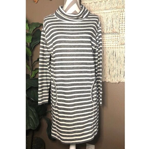 Max Studio Gray Striped Long Sleeve Dress - Picture 2 of 8